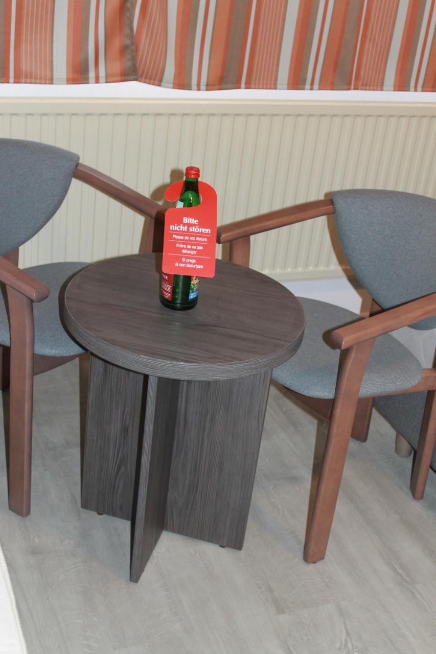 Pionier Hotel Hamburg Wandsbek Bagian luar foto