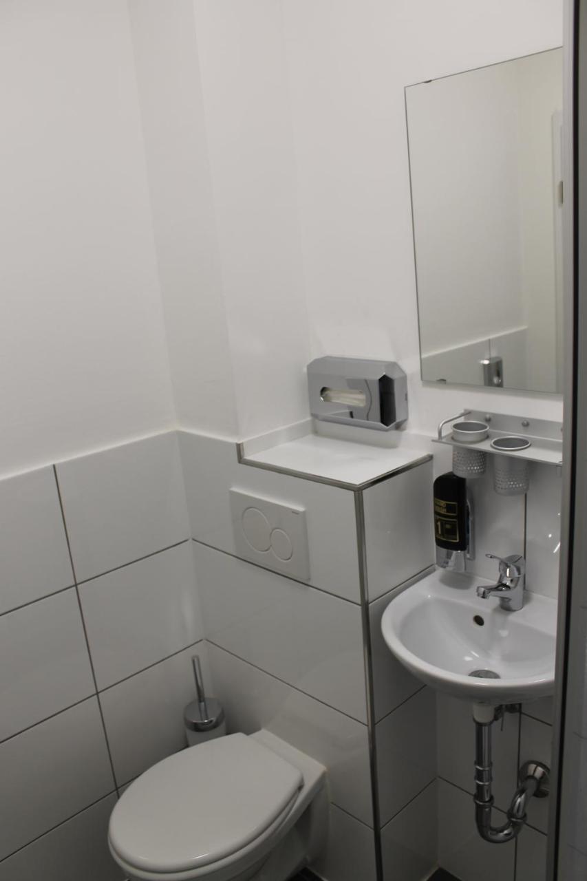 Pionier Hotel Hamburg Wandsbek Bagian luar foto